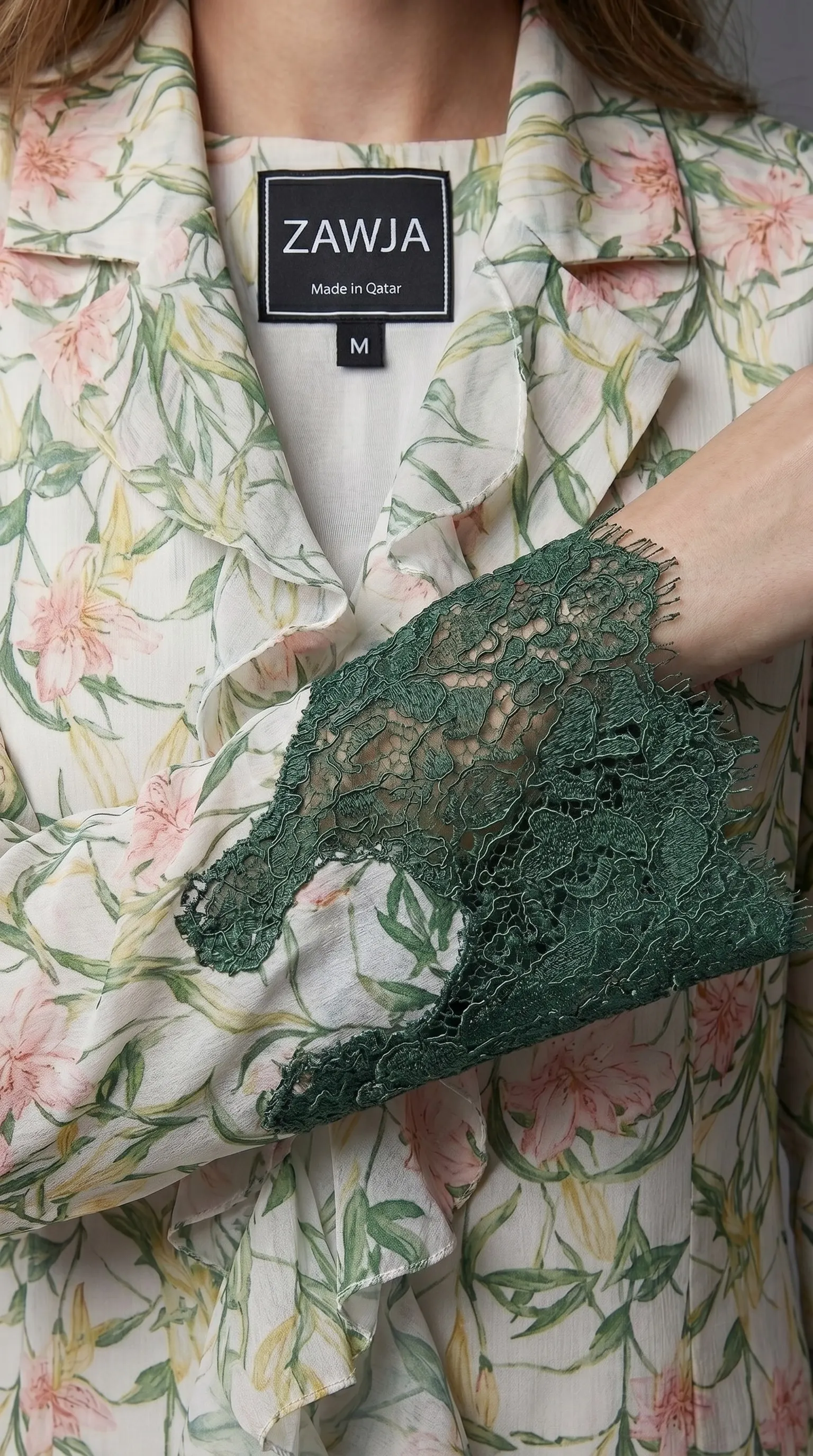 Botanical Pink Lilly Emerald Abaya 