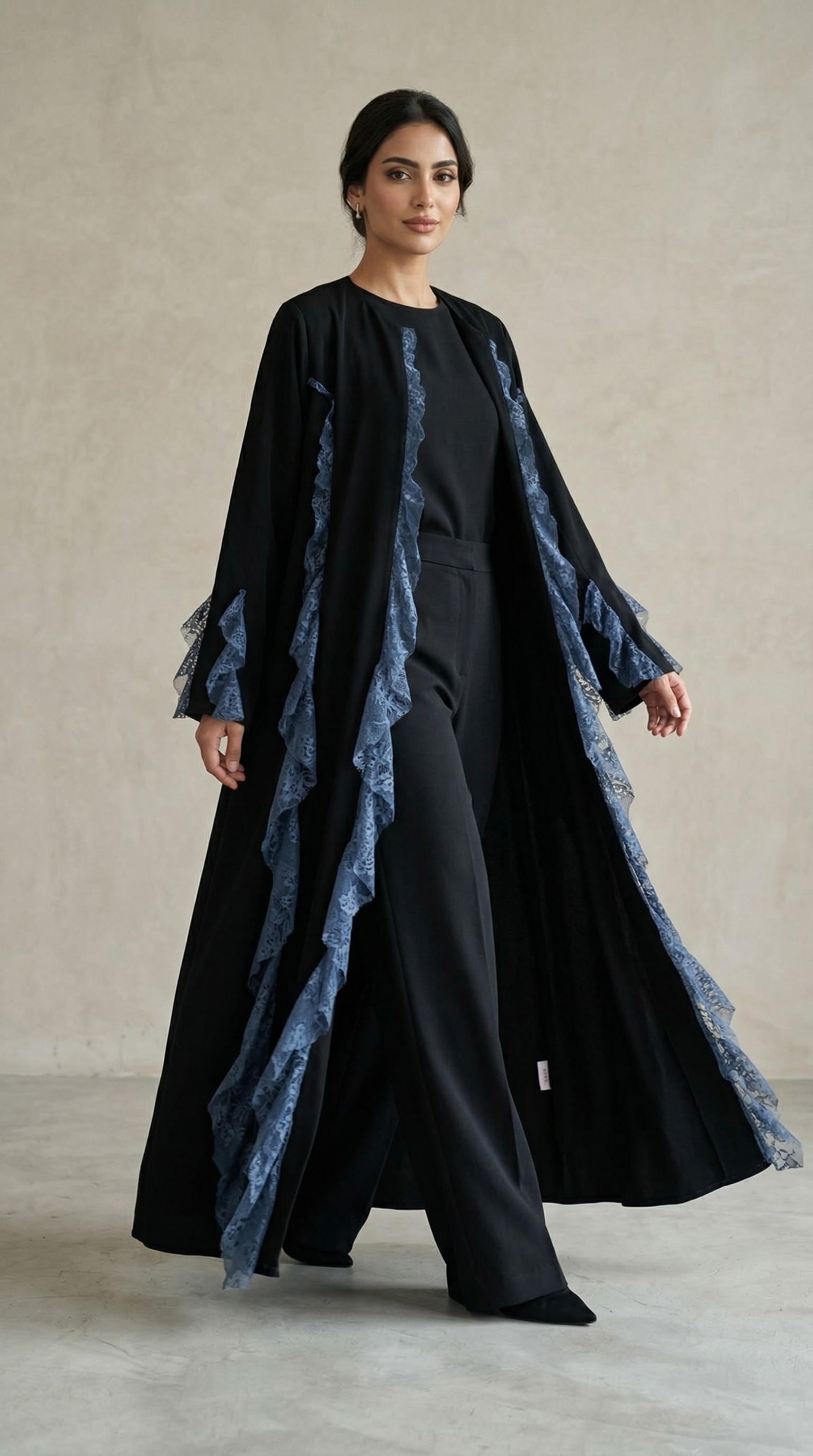 Frill Abaya in black & blue